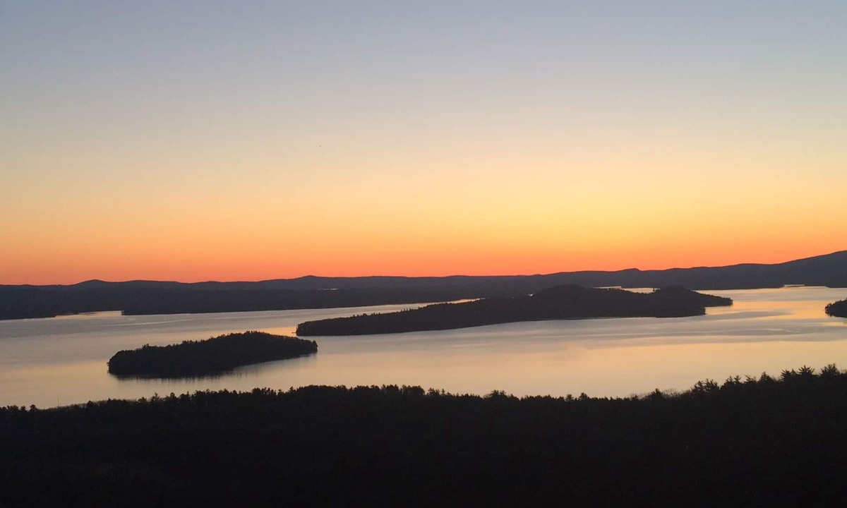 Gilford House | Lake Winnipesaukee 7-25-8-1 ,8-1-8-8 enjoy the lake then great viewsnnnnnnnnmile