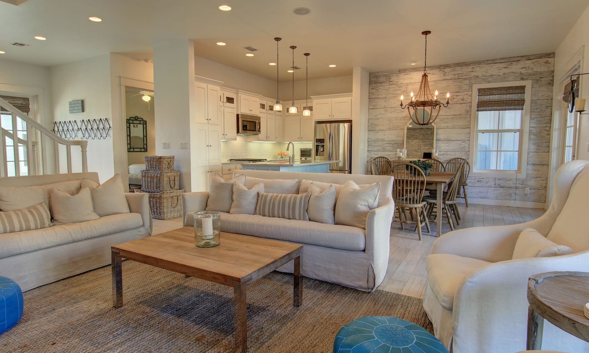 Cinnamon Shore House | Lakefront Beach Home@Cinnamon Shore North w/Sunset Views+Amenity Access!