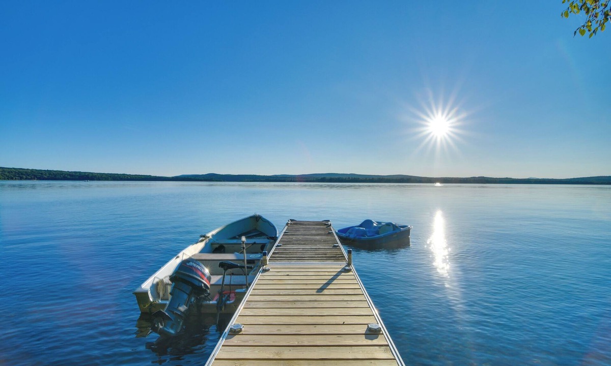 Smithfield Cabin | Lakefront Cabin ~ 14 Mi to Waterville!