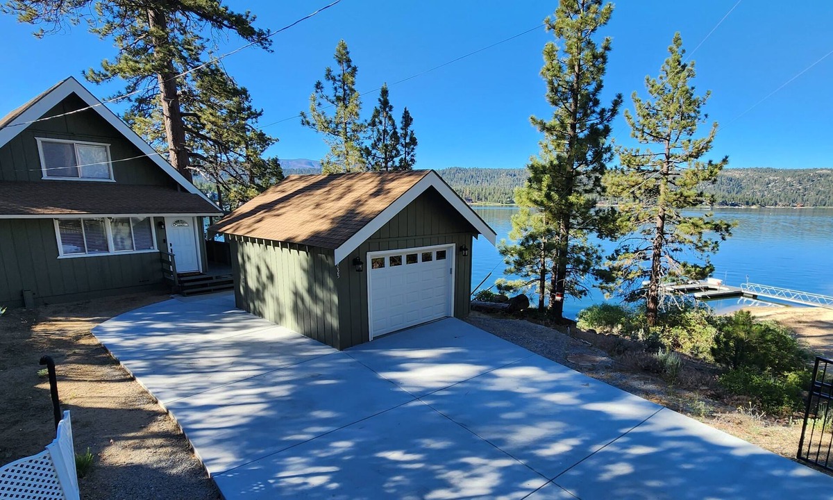 Fawnskin Cabin | Lakefront cabin, newly updated! Private access to beach.