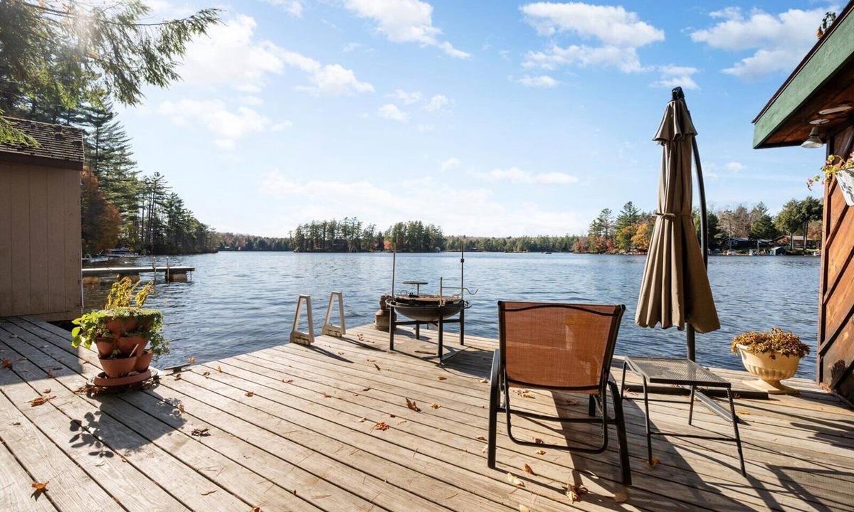 Forestport Cabin | Lakefront Cabin on Otter Lake w/Dock & Canoes