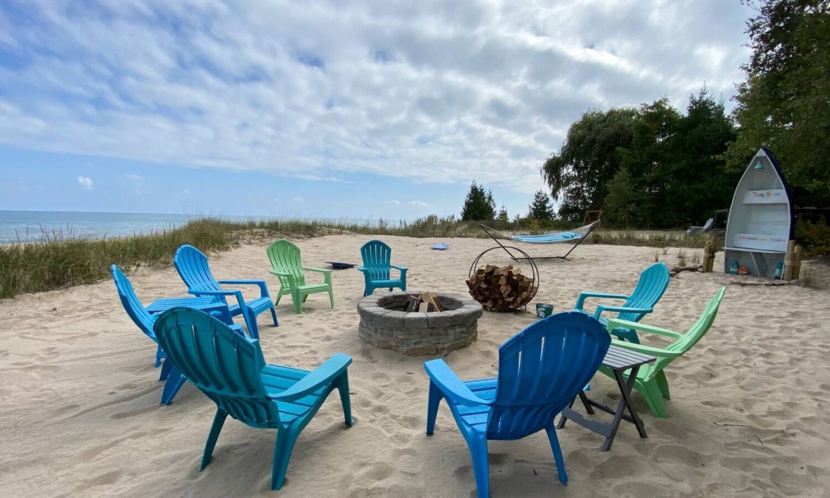 Greenbush Cabin | Lakefront Cabin - Private Sugar Sand Beach on Lake Huron!