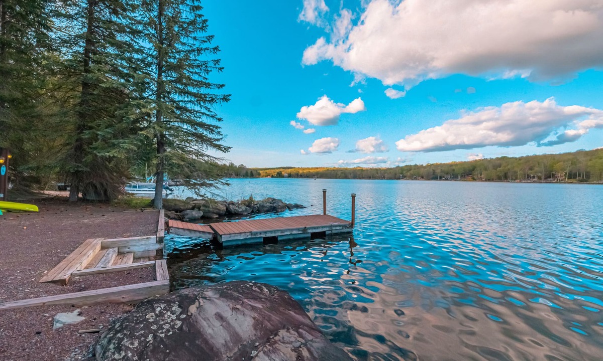 Lake Ariel Ski Chalet | Lakefront Chalet - Stunning Views, Private Dock and A+ Location! 2026 Updates!