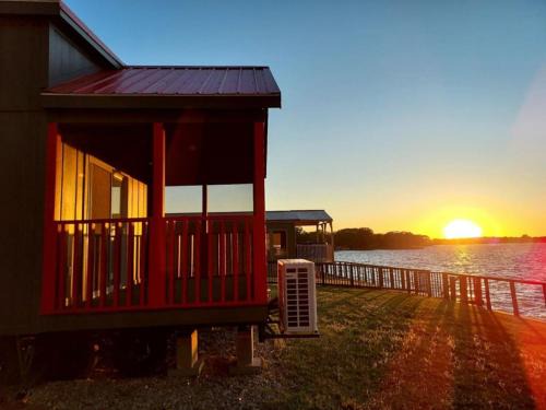 Dogwood House | Lakefront Cottage with Hot Tub & Sunset Views