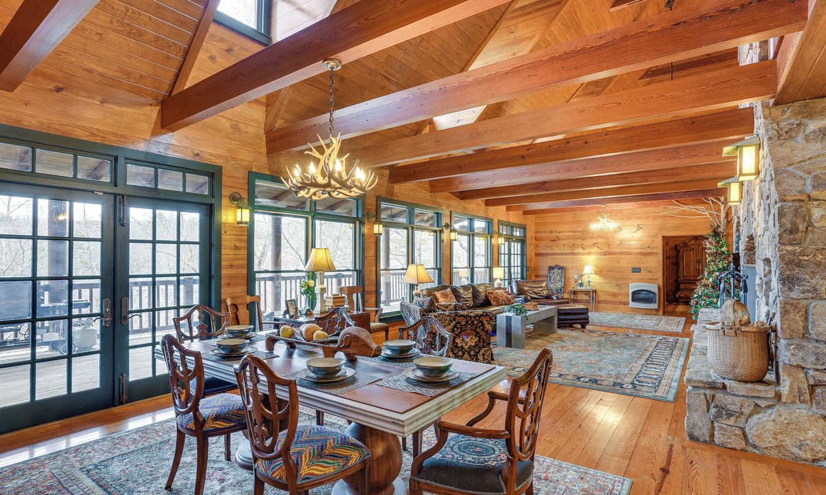 Mentone Cottage | Lakefront Custom-built Mentone Home: Game Room!