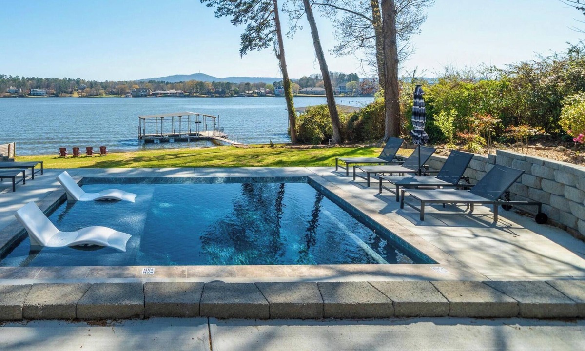 Rockwell House | Lakefront Escape | Private Dock | Sleeps 24