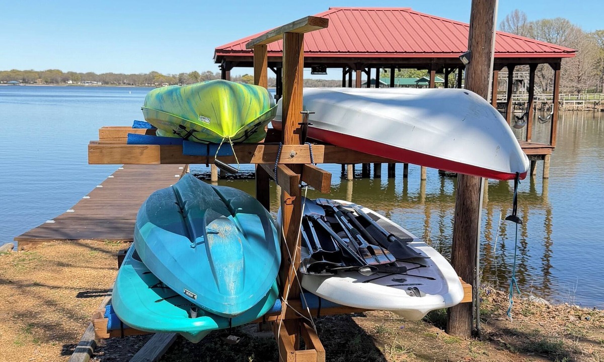 Gober House | Lakefront Gem for Family/Fishermen Getaway - 1 Hour from Dallas