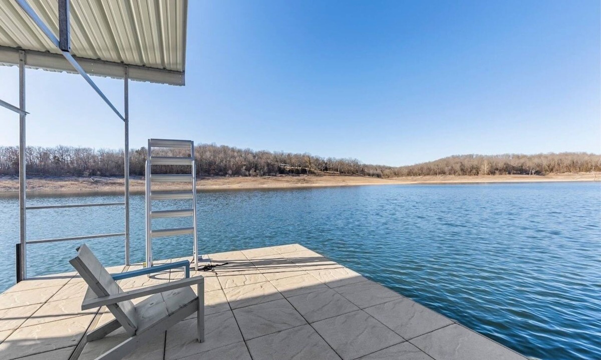 Theodosia House | Lakefront Getaway | Dock, ATV Trails & Private Dock