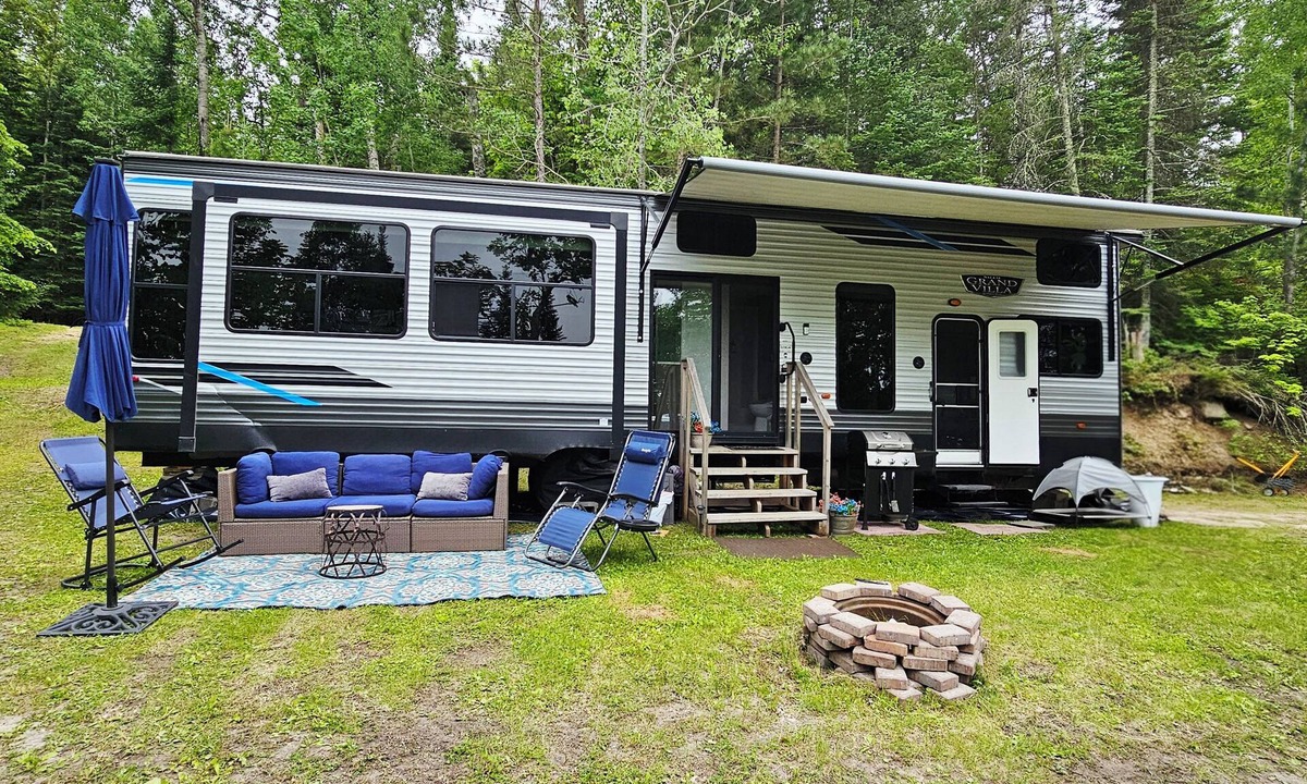 Waubun House | Lakefront Glamping near Itasca State Park,wifi, fit pit, gas grill, dog-friendly