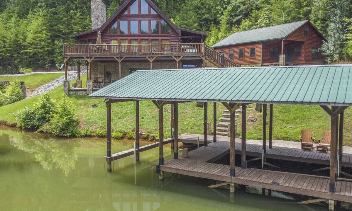 Ten Mile House | Lakefront Haven on Watts Bar
