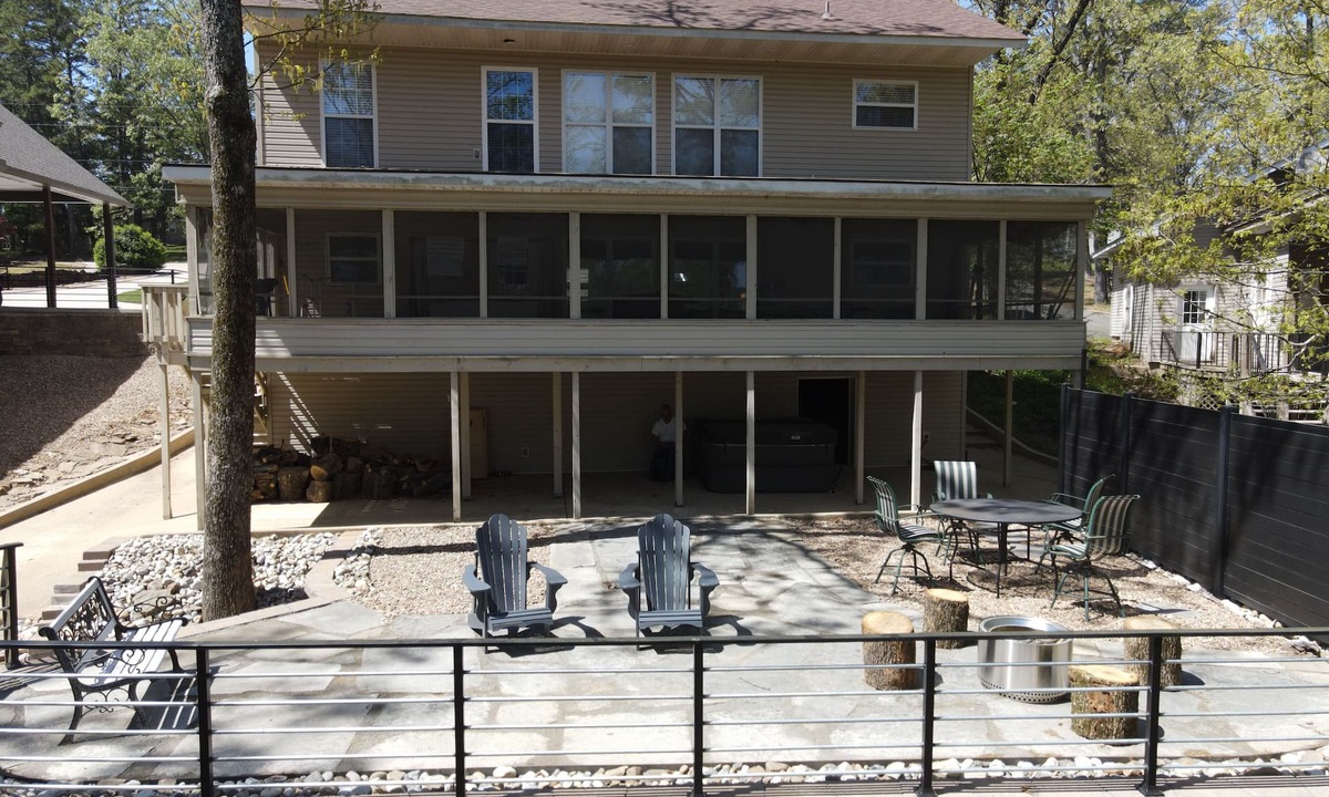 Higden House | Lakefront Hideaway on Greers Ferry Lake near Narrows bridge! Higden AR