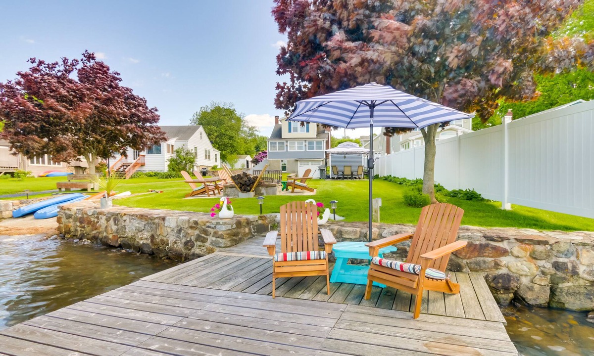 Yalesville House | Lakefront Home, Close to Mt Southington!