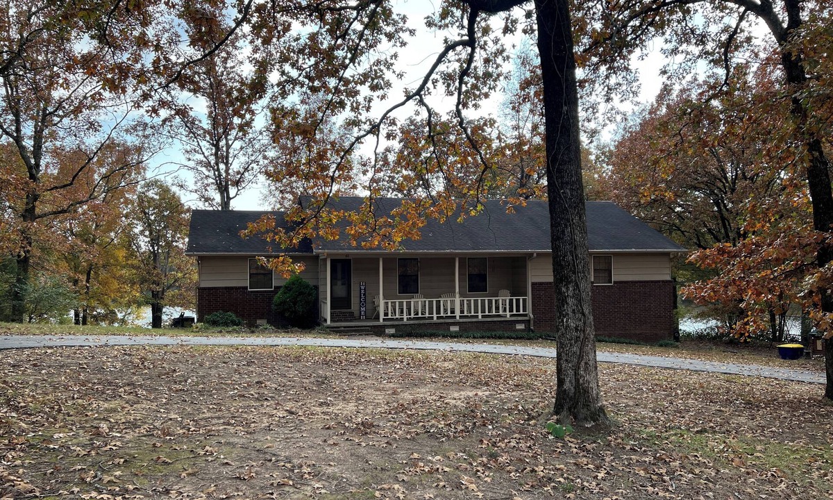 Cabot House | Lakefront Home in Cabot