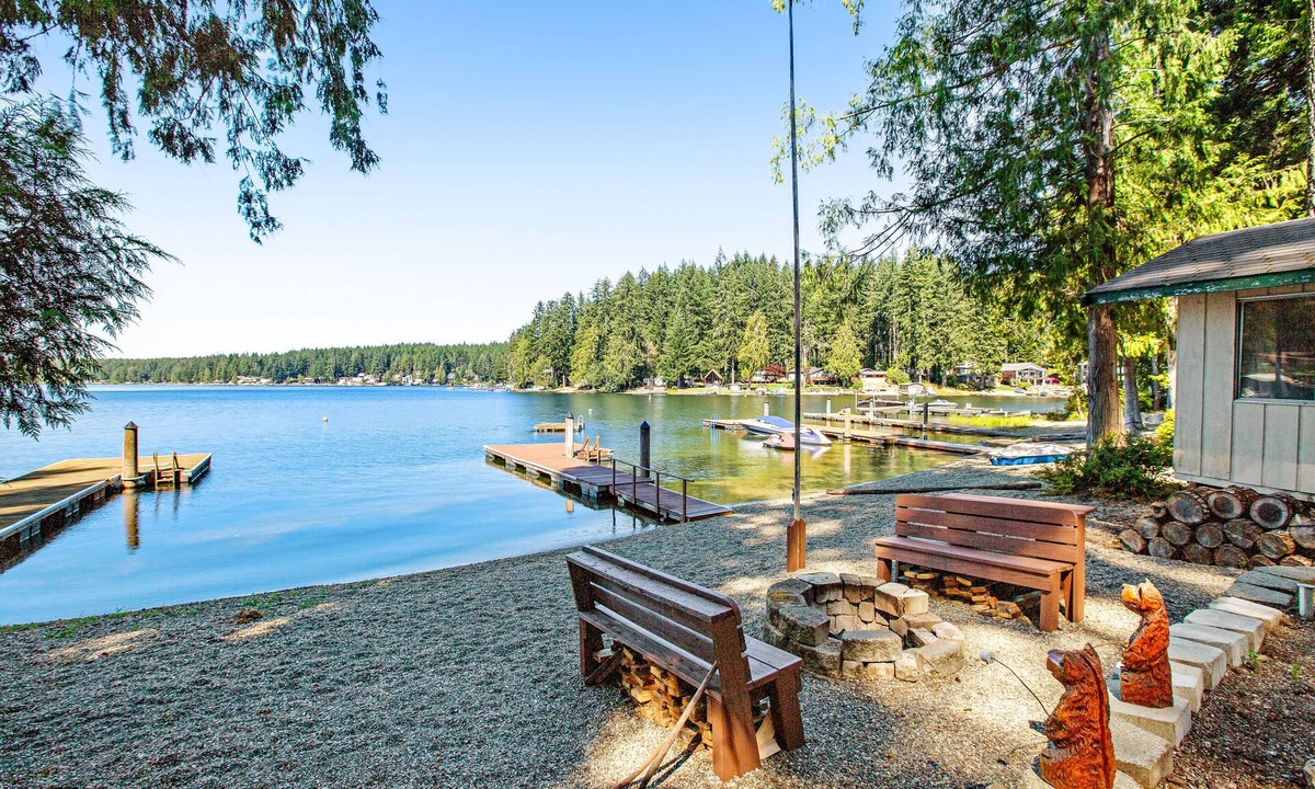Grapeview House | Lakefront home with beach access, a firepit, washer/dryer & fireplace