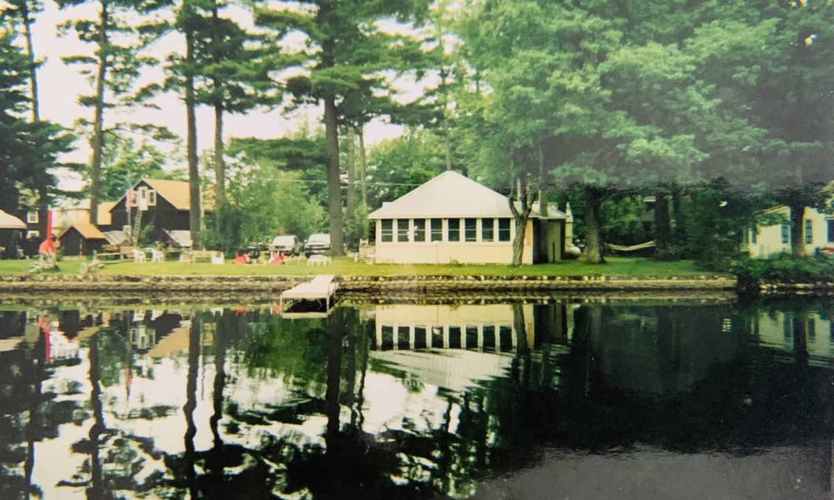 Thompson's Point House | Lakefront house