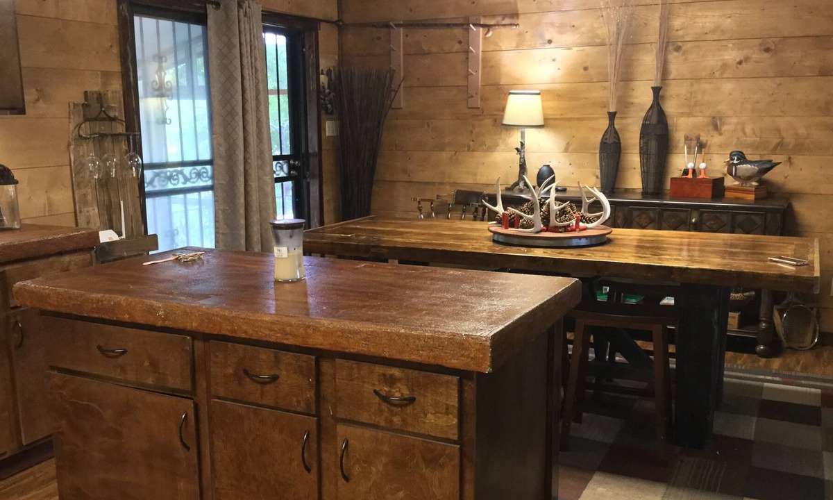 Monroe House | Lakefront Hunting/Fishing
