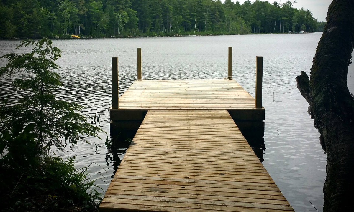 Lincoln Cabin | Lakefront Log Built 2016!