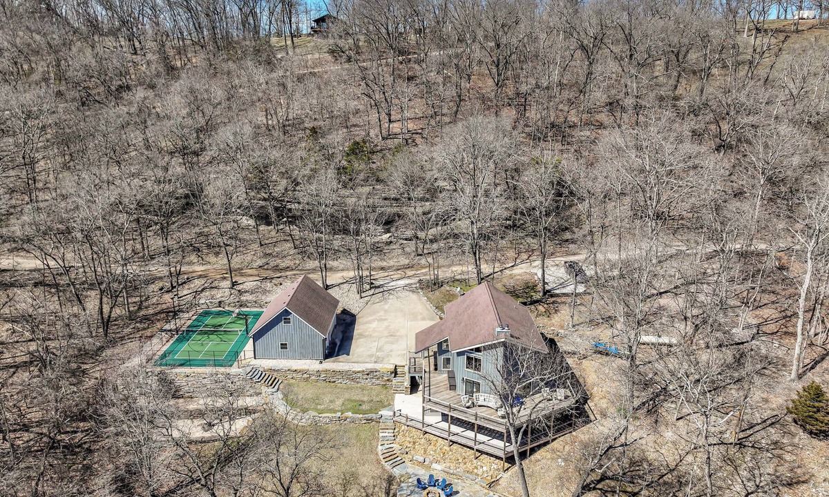Garfield House | Lakefront Luxury | Private Pickleball Court