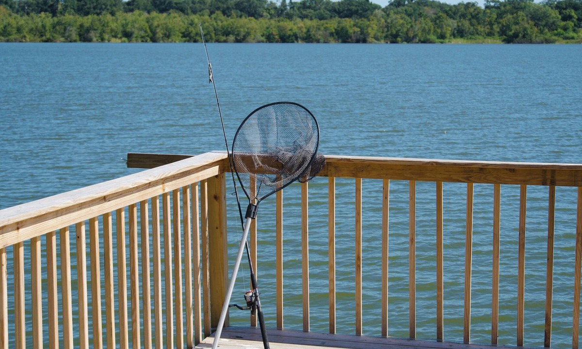 Lakeland House | Lakefront - Private Fishing Dock - Ample Parking