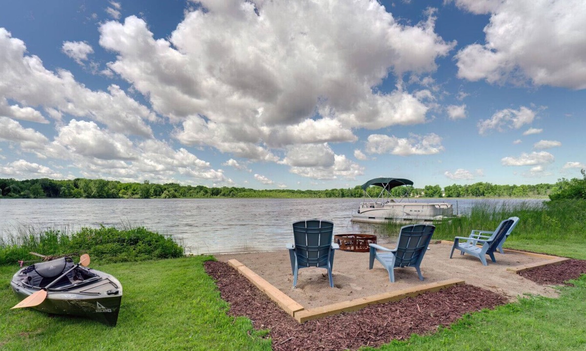 Lake Orion House | Lakefront Retreat w/Kayak, Deck & Fire Pit!