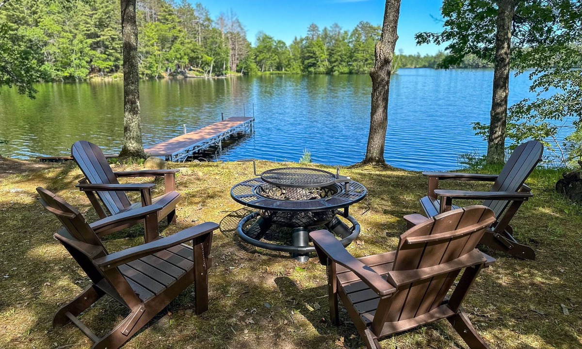 Iron River Cabin | Lakefront Stay w/ATV Trail Access -Trailer Parking