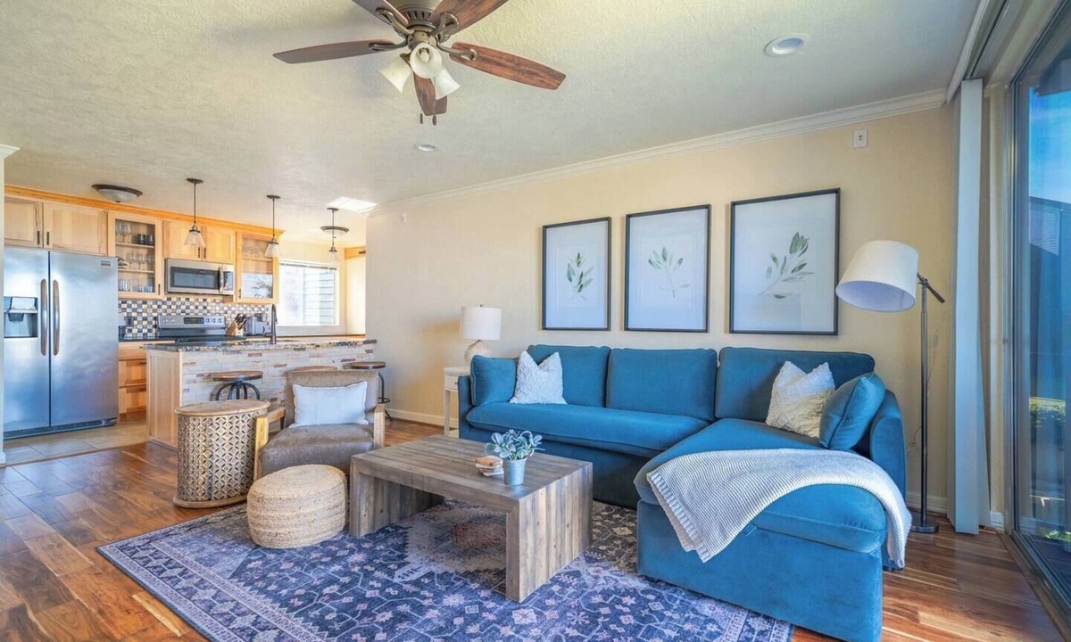 Walden on Lake Conroe Condo | Lakefront stay with designer touches, boat parking & family-friendly perks.