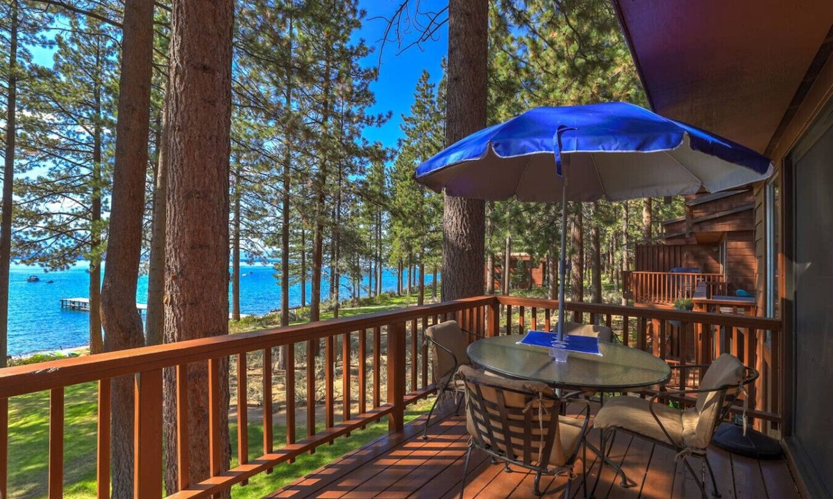Zephyr Cove Villa | Lakefront Townhome | Prvt Beach & Decks | Sleeps 6