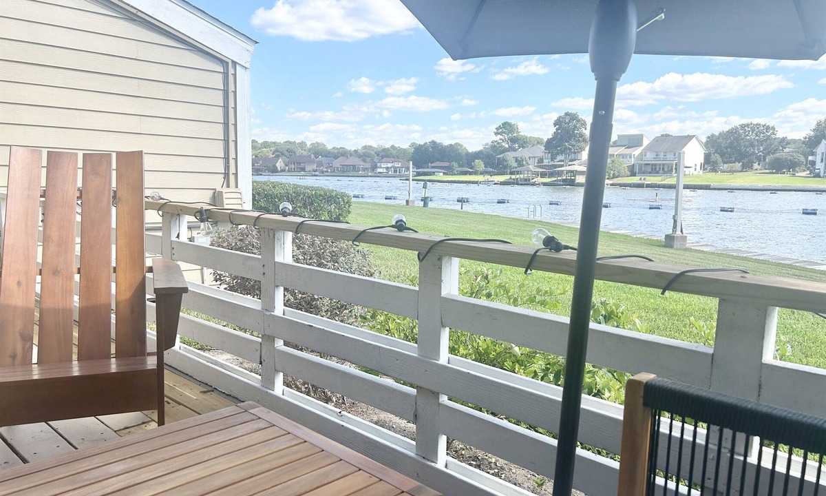 April Sound House | Lakefront Townhome w/Pool - Early Summer Promo