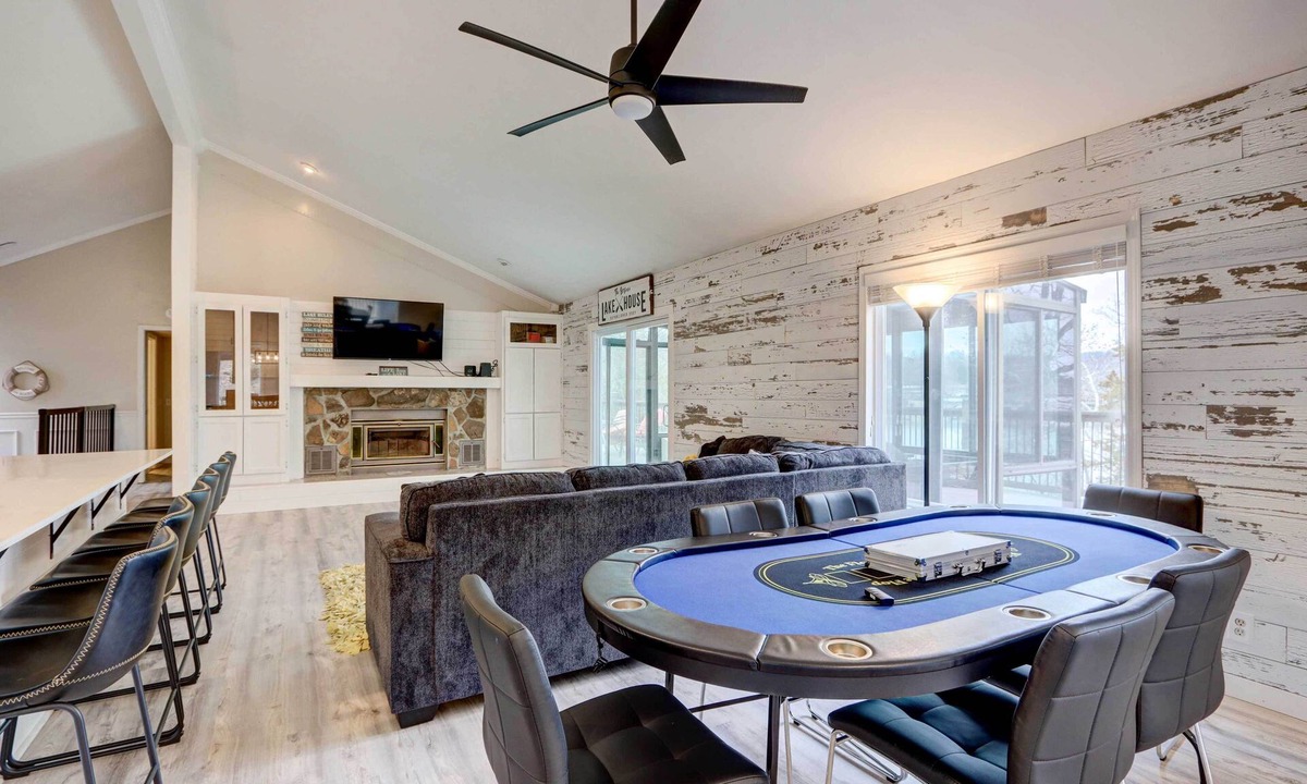 Camdenton House | Lakefront Vacation Rental with Dock & Views!