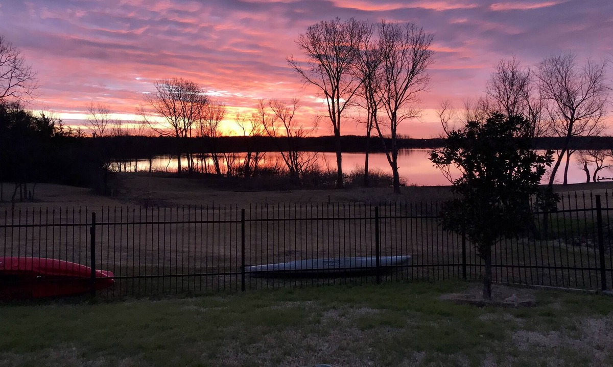 Little Elm House | LAKEFRONT w/Pool & Hot Tub * Ideal Long Term * Pets OK