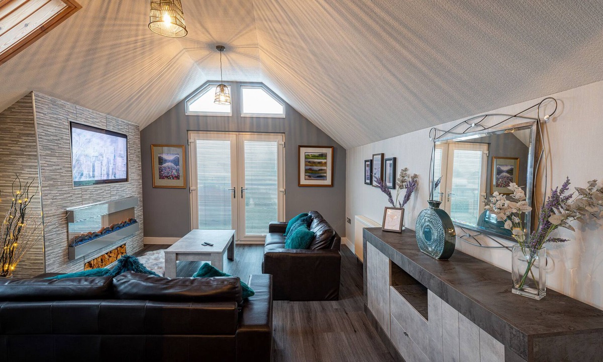 Tewitfield Cottage | Lakeland Lodge