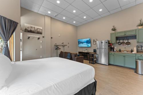 Lakeside Village Apartment | Lakeshore 4