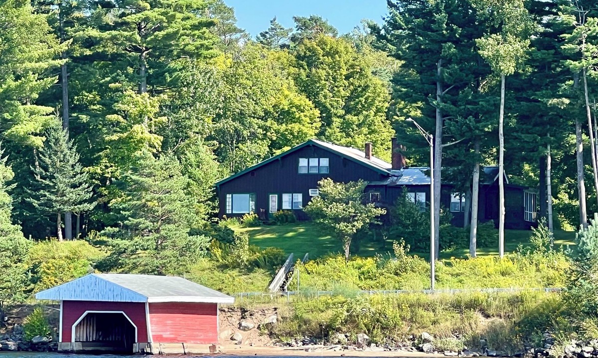 Tupper Lake House | Lakeside Adirondack Lodge