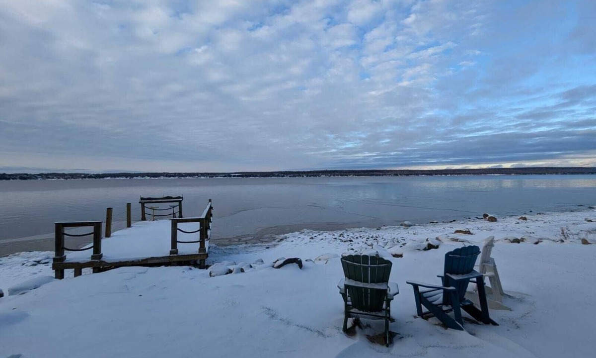 Colpoys Bay Cabin | Lakeside Bliss - a waterfront dream