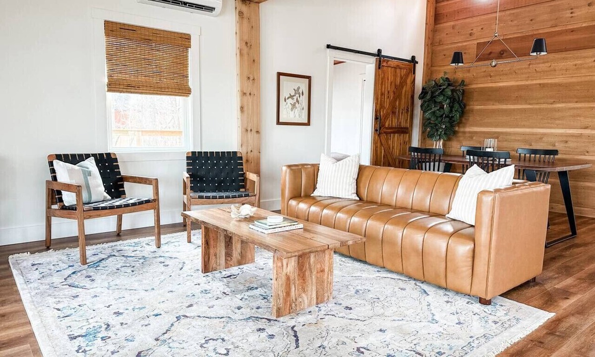 Nashville Cabin | Lakeside Cabin - Serene Retreat with Lake Monroe Views + Wraparound Deck