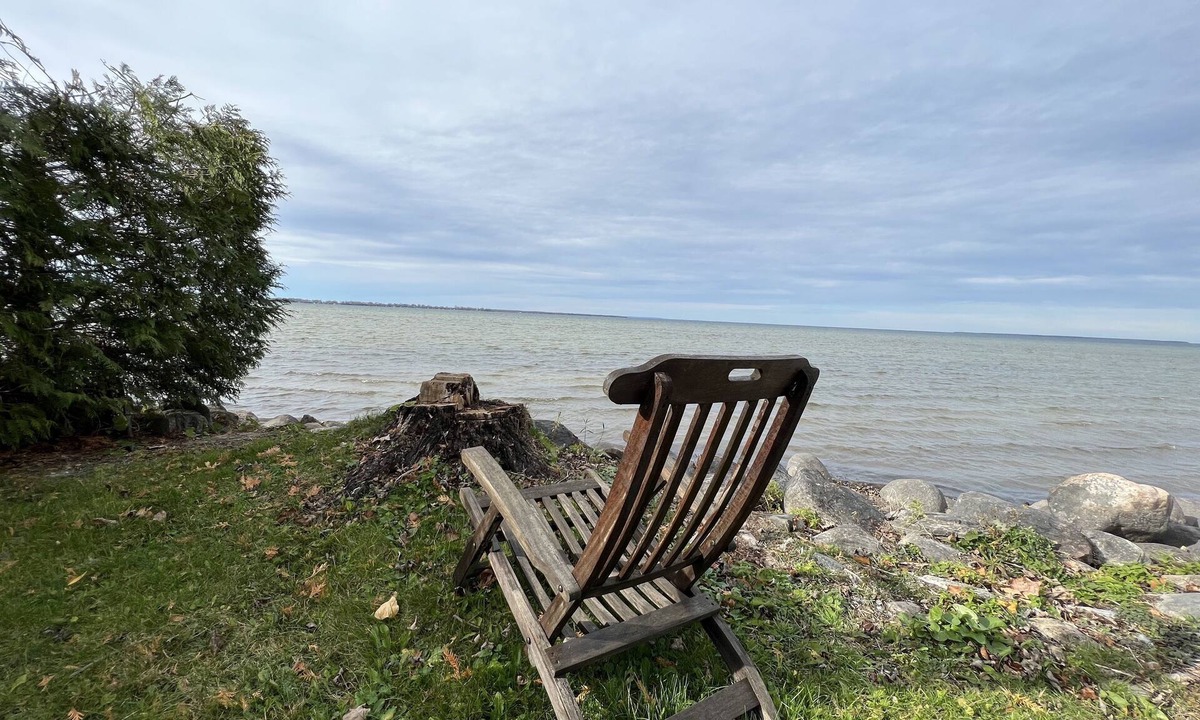 Pefferlaw Cottage | Lakeside Cottage