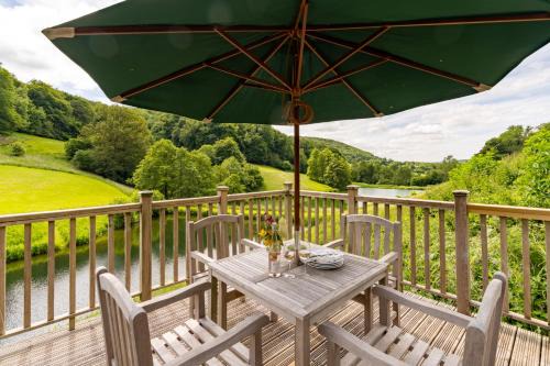 Cranham House | Lakeside Cottage