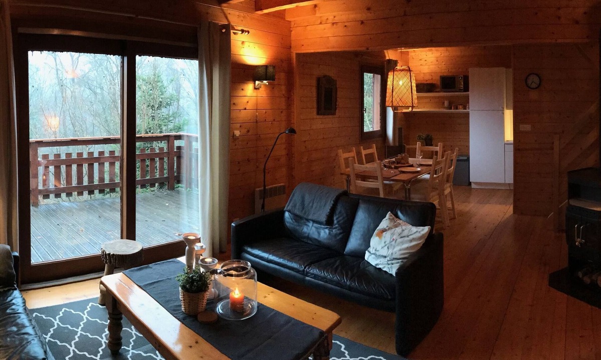 Plantades House | Lakeside Escape for 6 guests