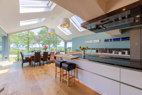 Compton Martin House | Lakeside