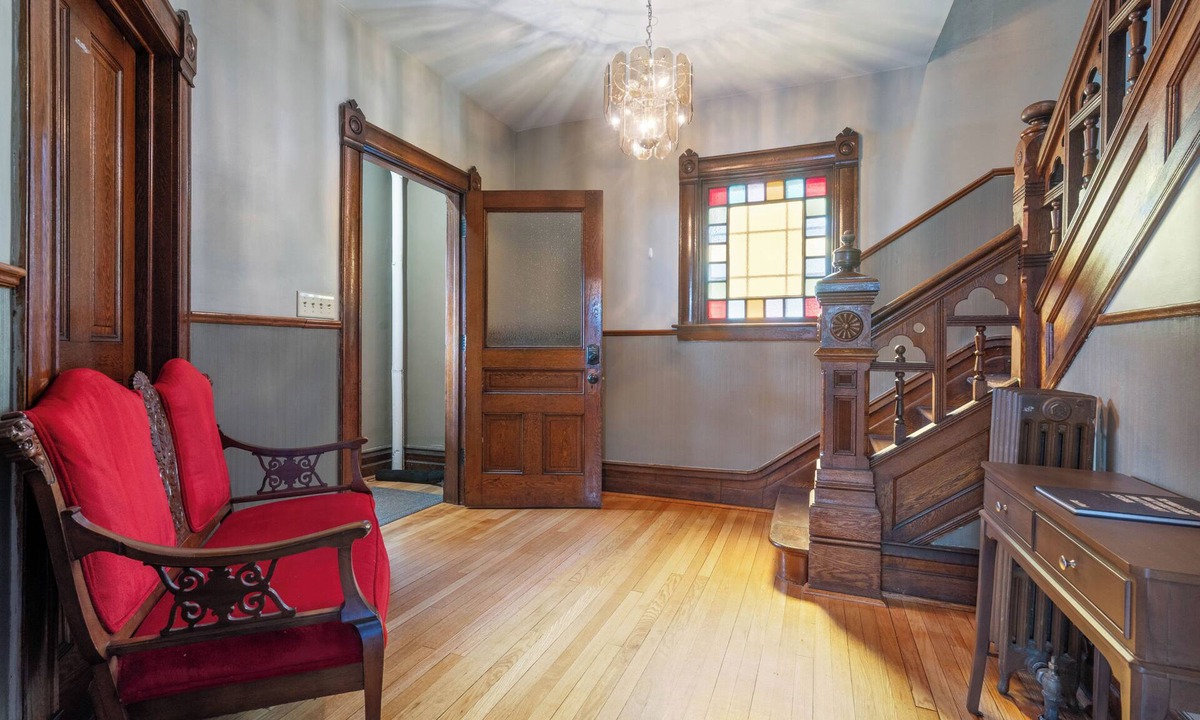 Lakeside - Lester Park House | Lakeside Getaway, 2 story home