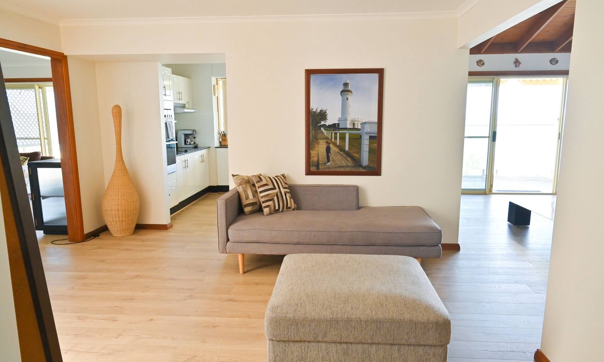 Tegerin House | Lakeside Lake House