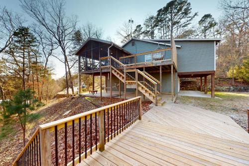 Powell House | Lakeside Life