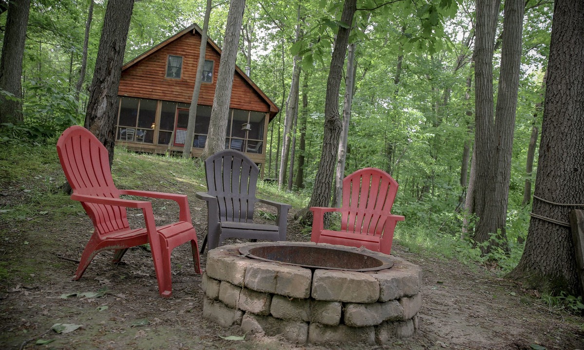 Town of Torrey Cabin | Lakeside Log Cabin with cozy stone fireplace