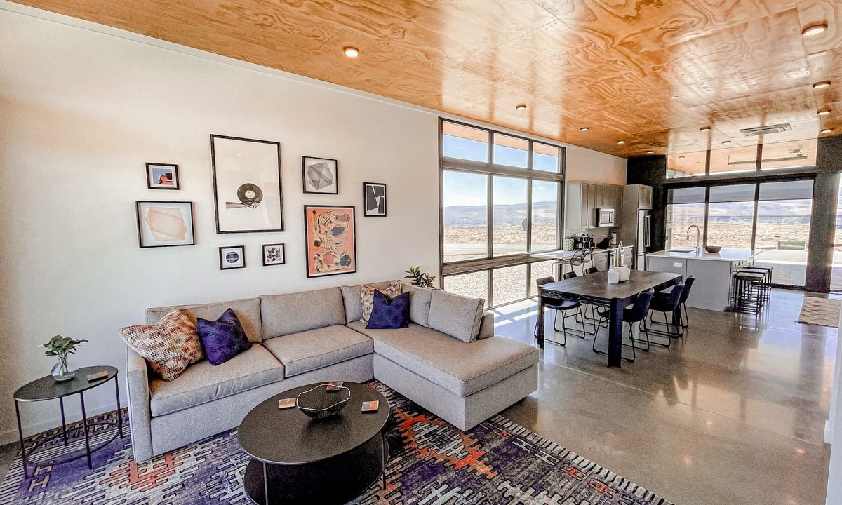 Quincy House | Lakeside Oasis the Gorge Amphitheatre and Cave B Winery - Ancient Lakes Retreat