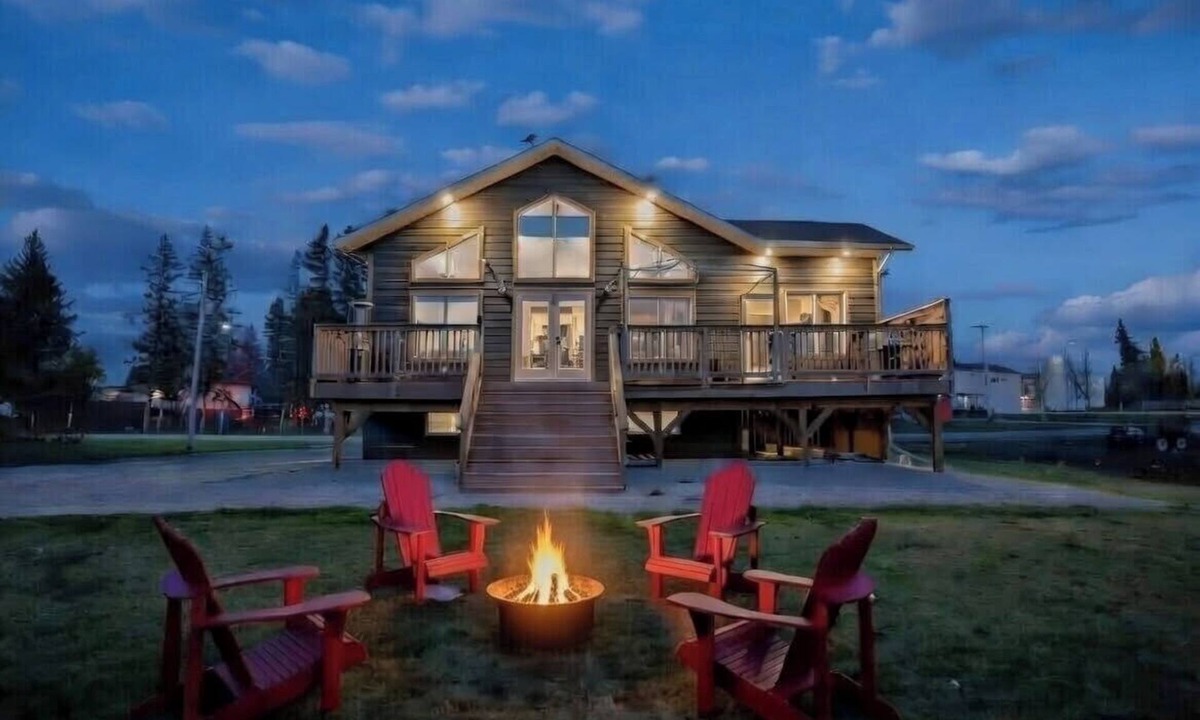 Erickson Cabin | Lakeview Cottage Minutes from Clear Lake