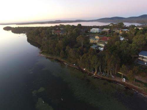 Green Point House | Lakeview Lodge