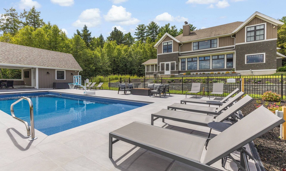 Bolton Landing House | Lakeview Point