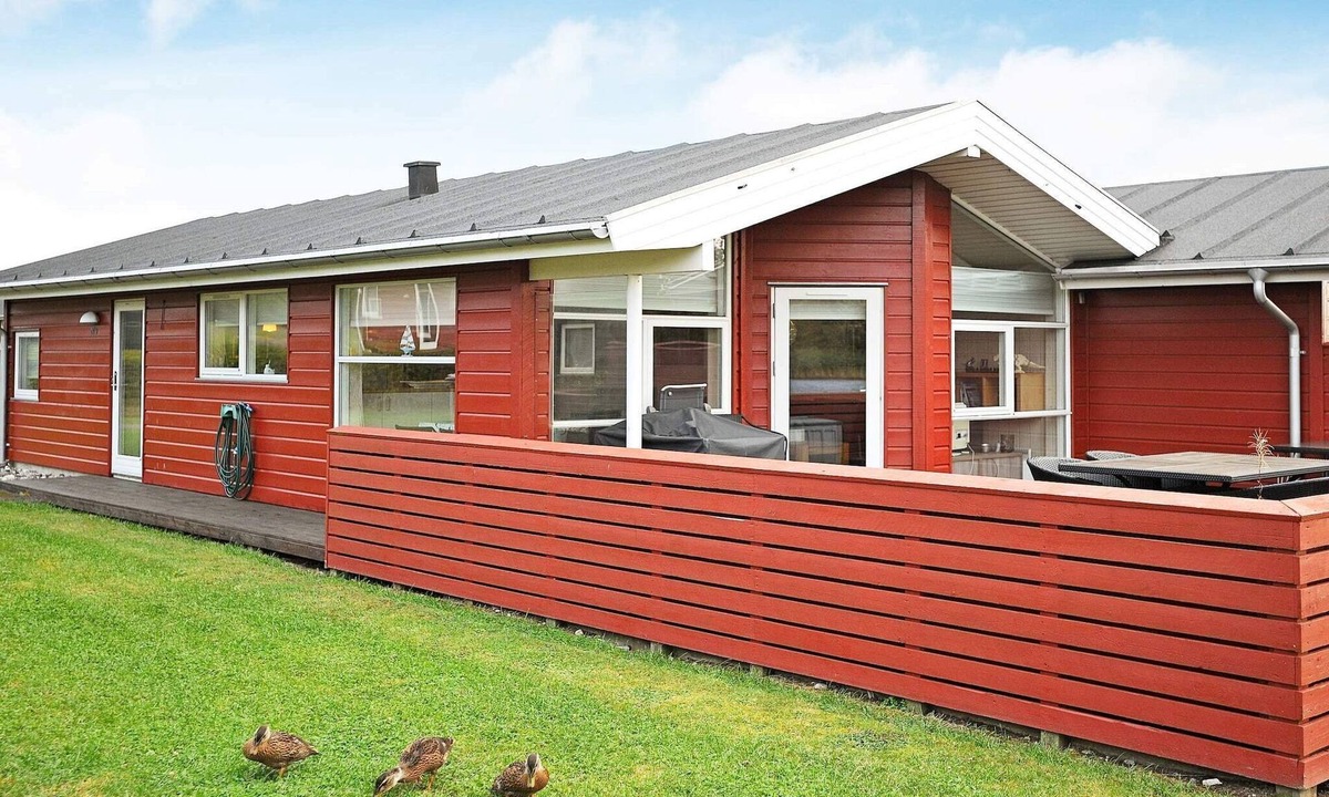 Dageløkke House | Lakeview Retreat in Dagelokke