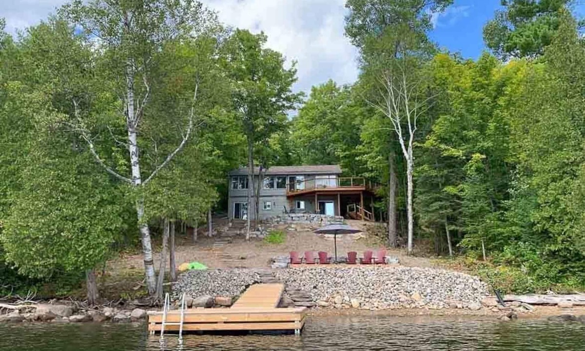 Trent Lakes Cottage | Lakeview Retreat - Three Bedroom Cottage, Sleeps 6