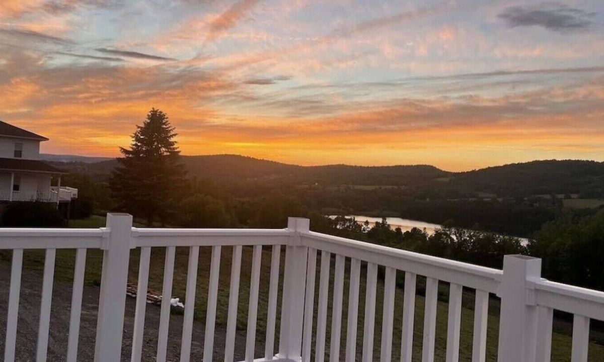 Millerton House | Lakeview Retreat Near Finger Lakes!